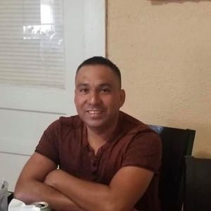 Meet your Posher, Rafael lopez